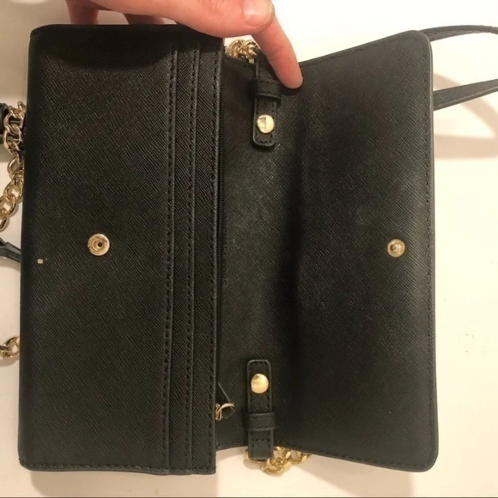Michael kors convertible crossbody clutch bag